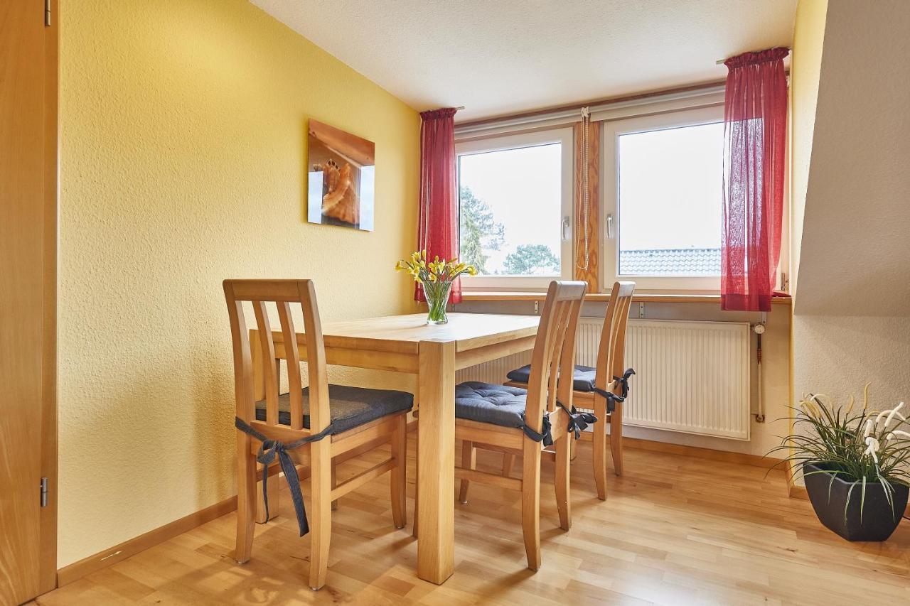 Ferienwohnung Raffael 100 Qm, 2 Grosse Betten Im Wohnzimmer Cuxhaven Exteriér fotografie